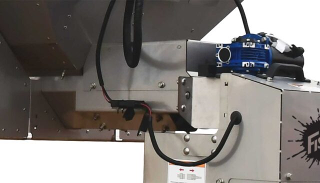 extended material delivery & pre-wet chamber