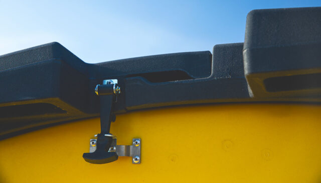 Tempest poly lid latch