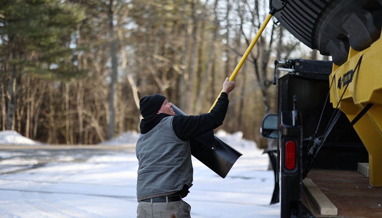 fisher tempest poly hopper lid